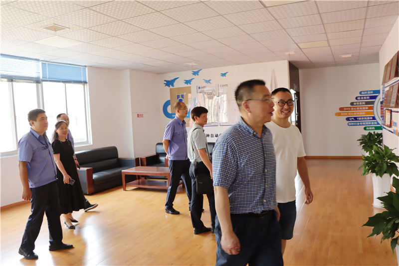 中船海洋装备集团副总经理陈建平一行到九江草莓视频APP下载官方污科技有限公司调研